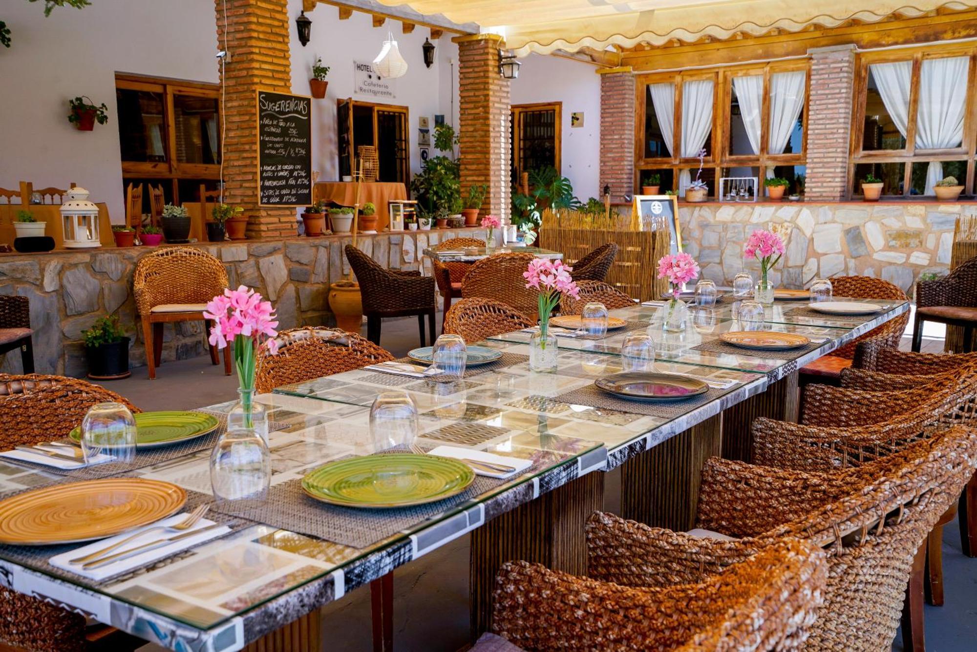 Hotel Rural Familiar Almirez-Alpujarra Laujar De Andarax Bagian luar foto