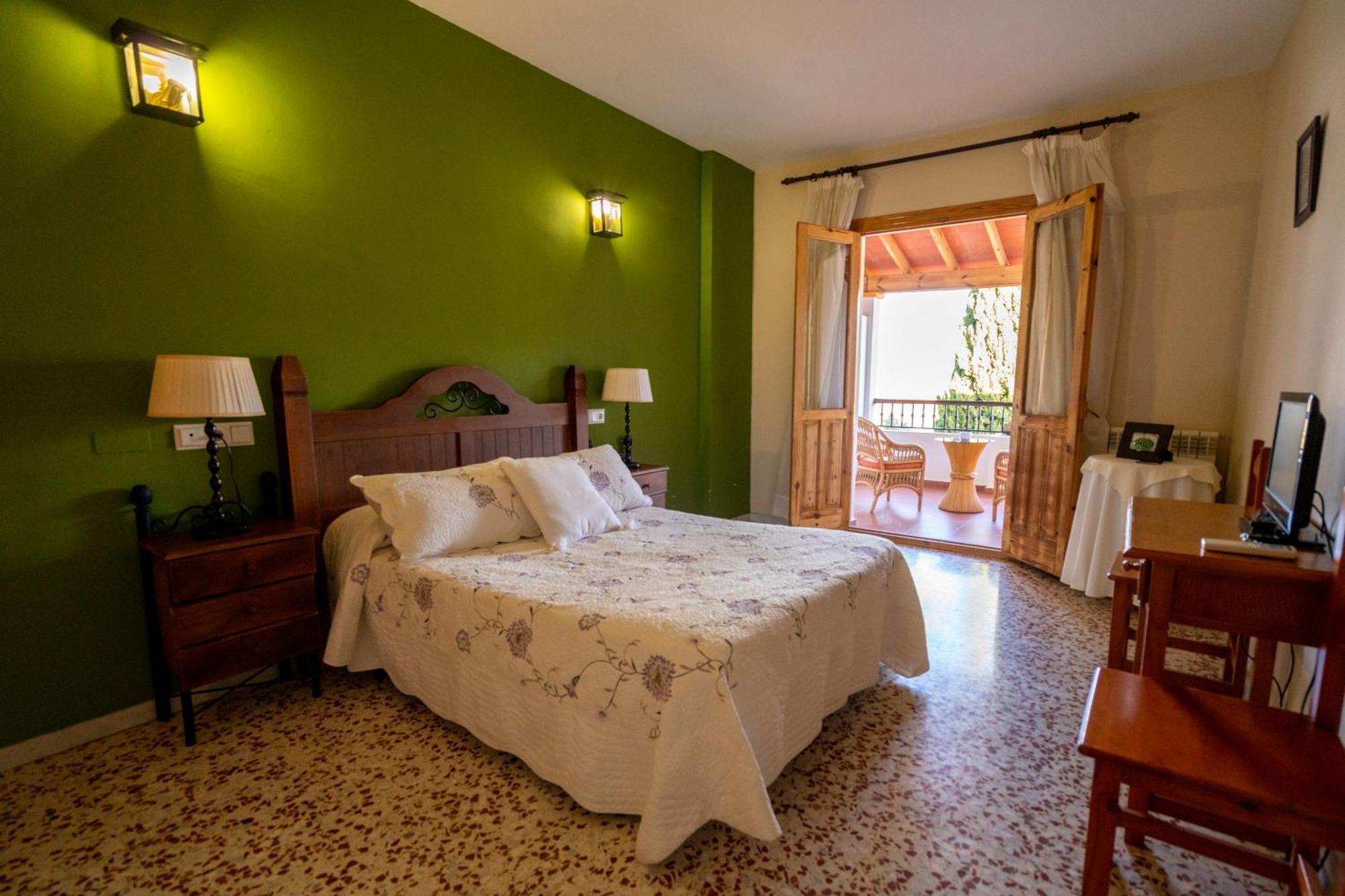 Hotel Rural Familiar Almirez-Alpujarra Laujar De Andarax Bagian luar foto